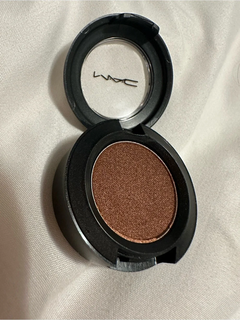 MAC Cosmetics Shimmery Copper Brown Single Eyeshadow